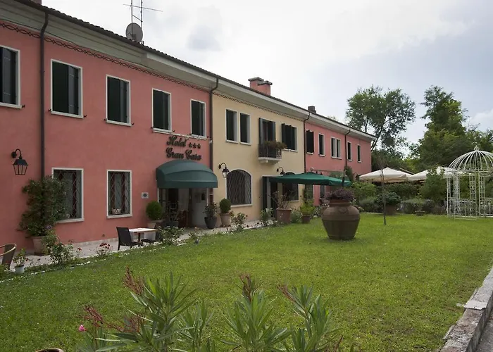 호텔 Ristorante Gran Casa 3*